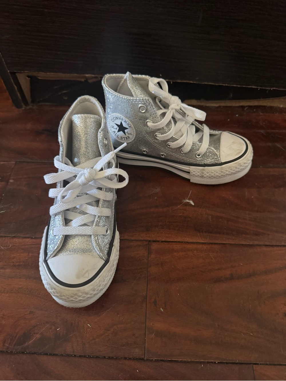 Converse Kids High Top Sneakers in Silver Glitter